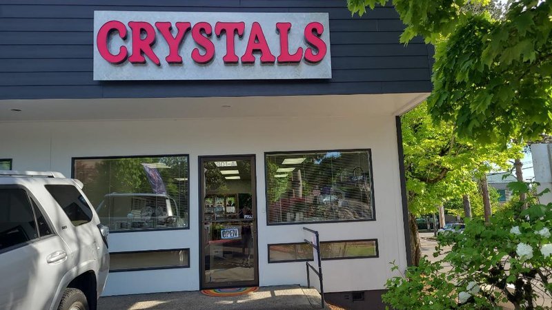 Crystal Rainbow Metaphysical Store storefront in Vancouver Washington