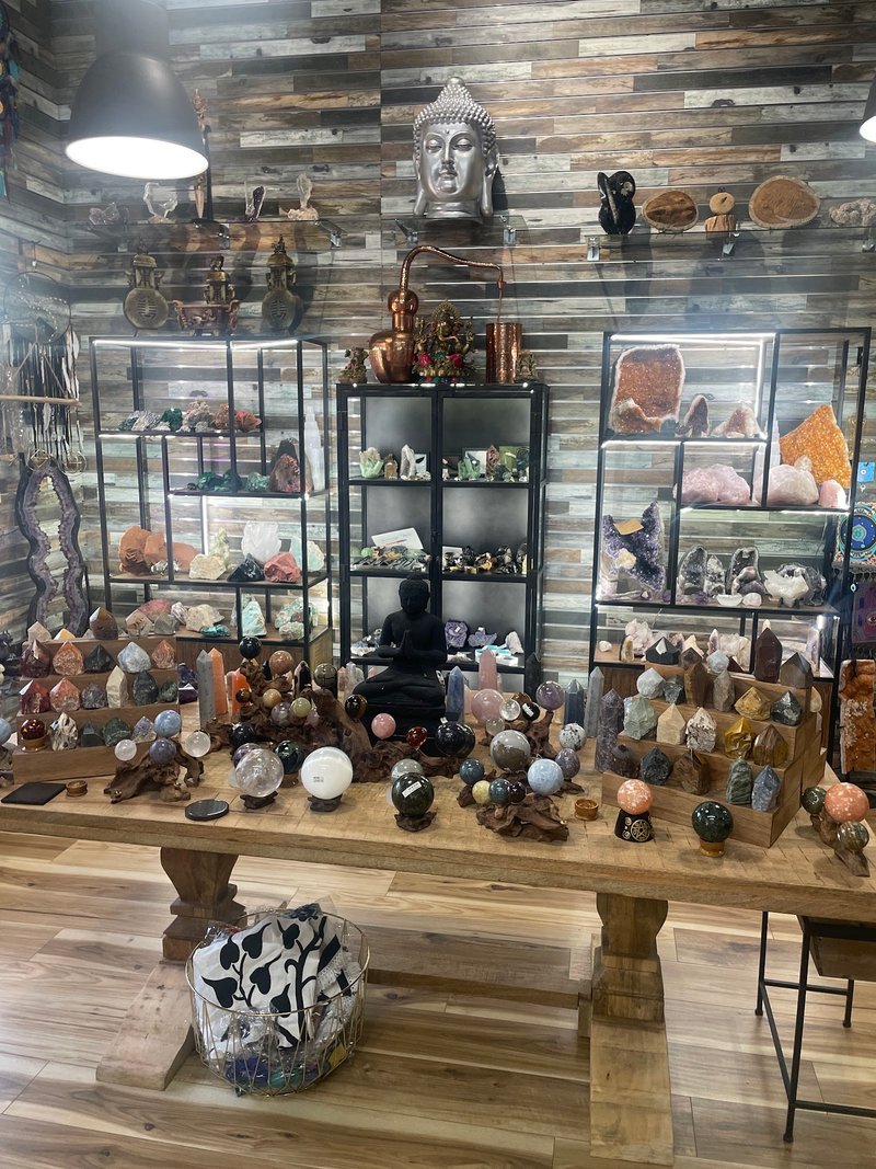 Crystal and mineral display with organized specimens and inventory