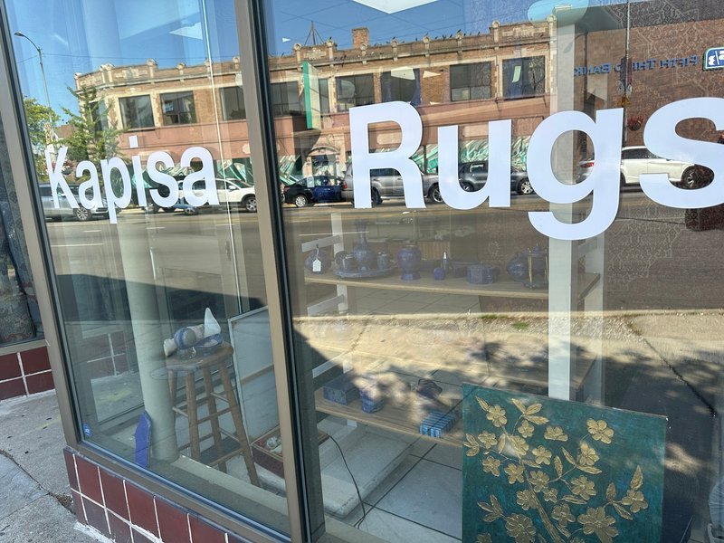 Rocks & Gems Rock Shop storefront in Chicago Illinois