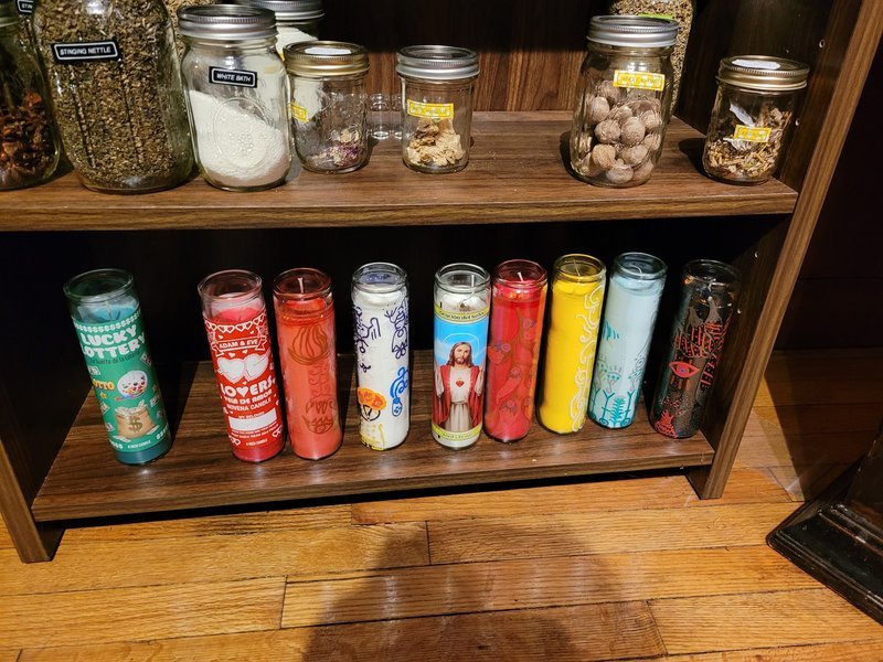 Crystal and mineral display with organized specimens and inventory